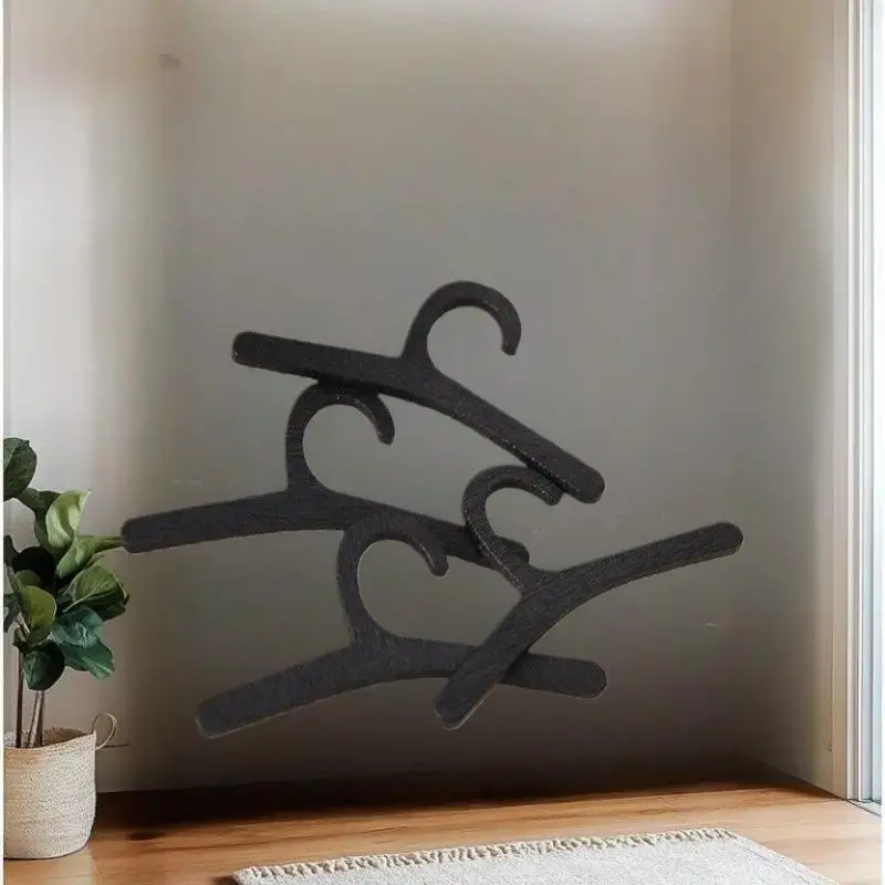 인형의 집 화이트/블랙 1/12 나무 옷걸이 장난감, 10개 세트, 재미있는 코스프레 미니어처 가구