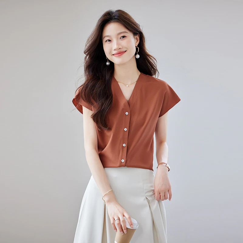 

Summer V-neck Women's Short Sleeved Shirt Thin White Caramel Office Professional Blouse Women's Top