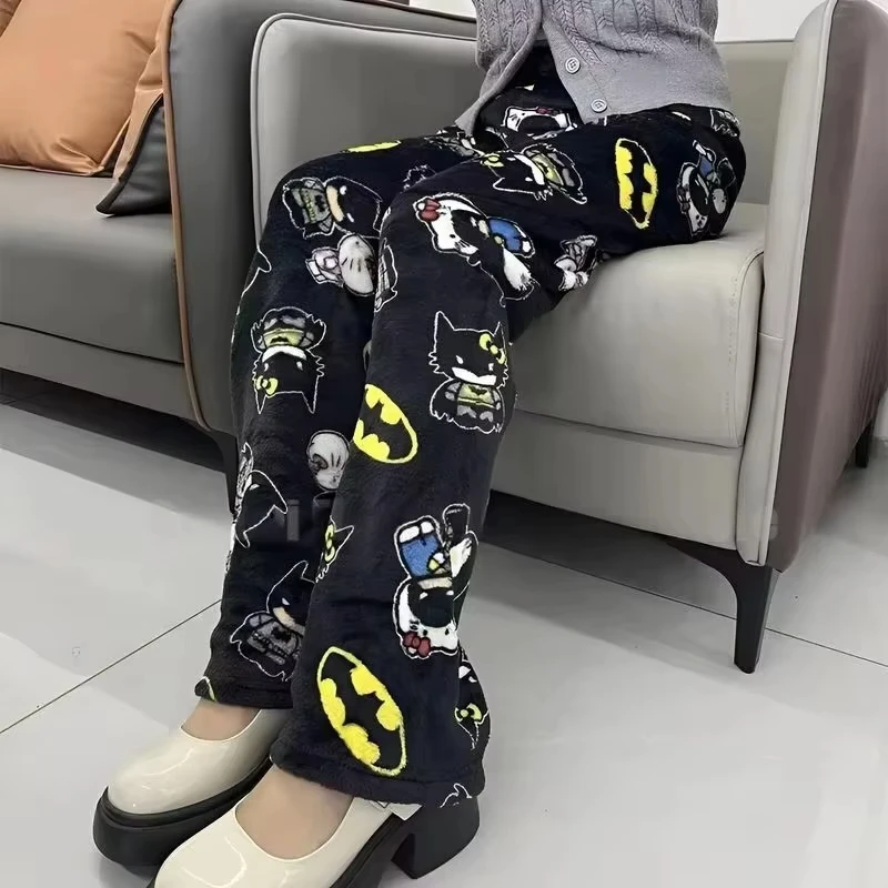26 Sanrio Y2k Celana Piyama Batman Hello Kitty Musim Gugur/Dingin Celana Lucu Flanel Kasual Hangat Wanita Kartun Celana Lucu Pakaian Mewah Natal
