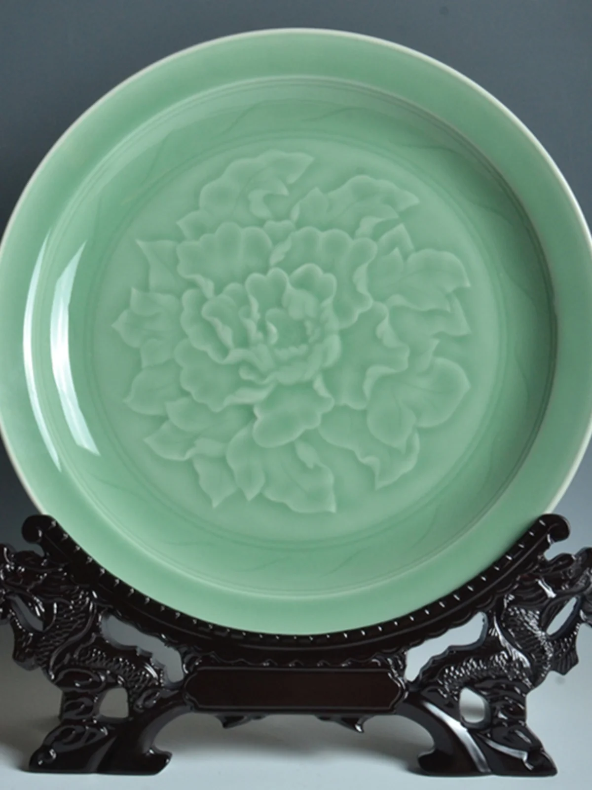 

Ronhuan Qingbai Porcelain Peony Wall Hanging Plate Cerc Artwork Living Room Entrance Decorative Tray Home Moving Gift