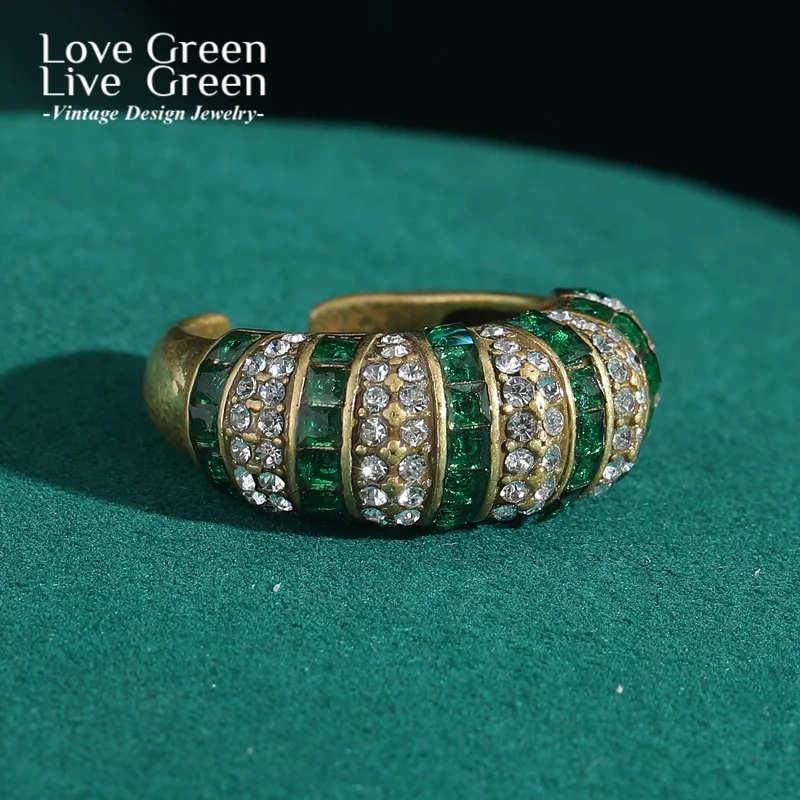 

Vintage Fashion Green White Rhinestones Horn Rings Unique Moon Luxury Antique Jewelry for Women Simple Party Accessories New