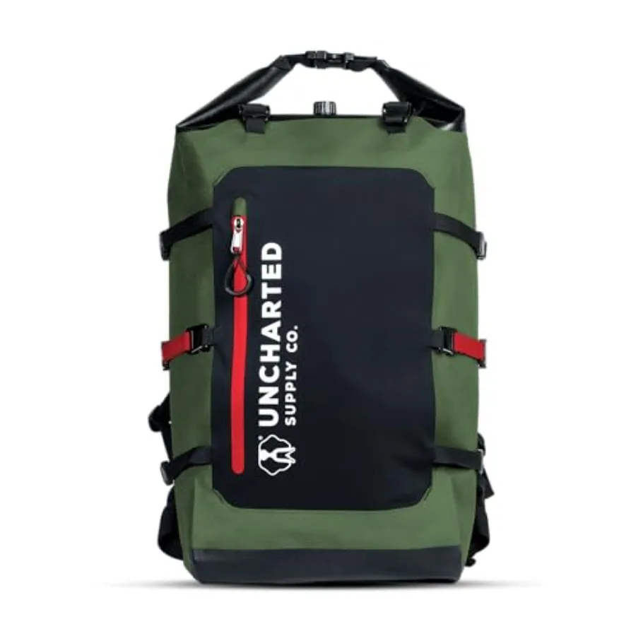 Mochila Impermeable Enrollable Barron de Uncharted Supply Co., Bolsa Seca Resistente para Senderismo, Viajes y Aventuras, Color Oliva