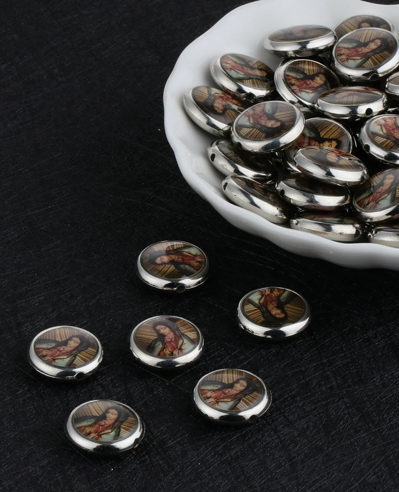 

10pcs Round Our Lady of Guadeloupe Icon Beads Catholic Virgin Mary Loose Spacer Beads for DIY Rosary Making Accessories