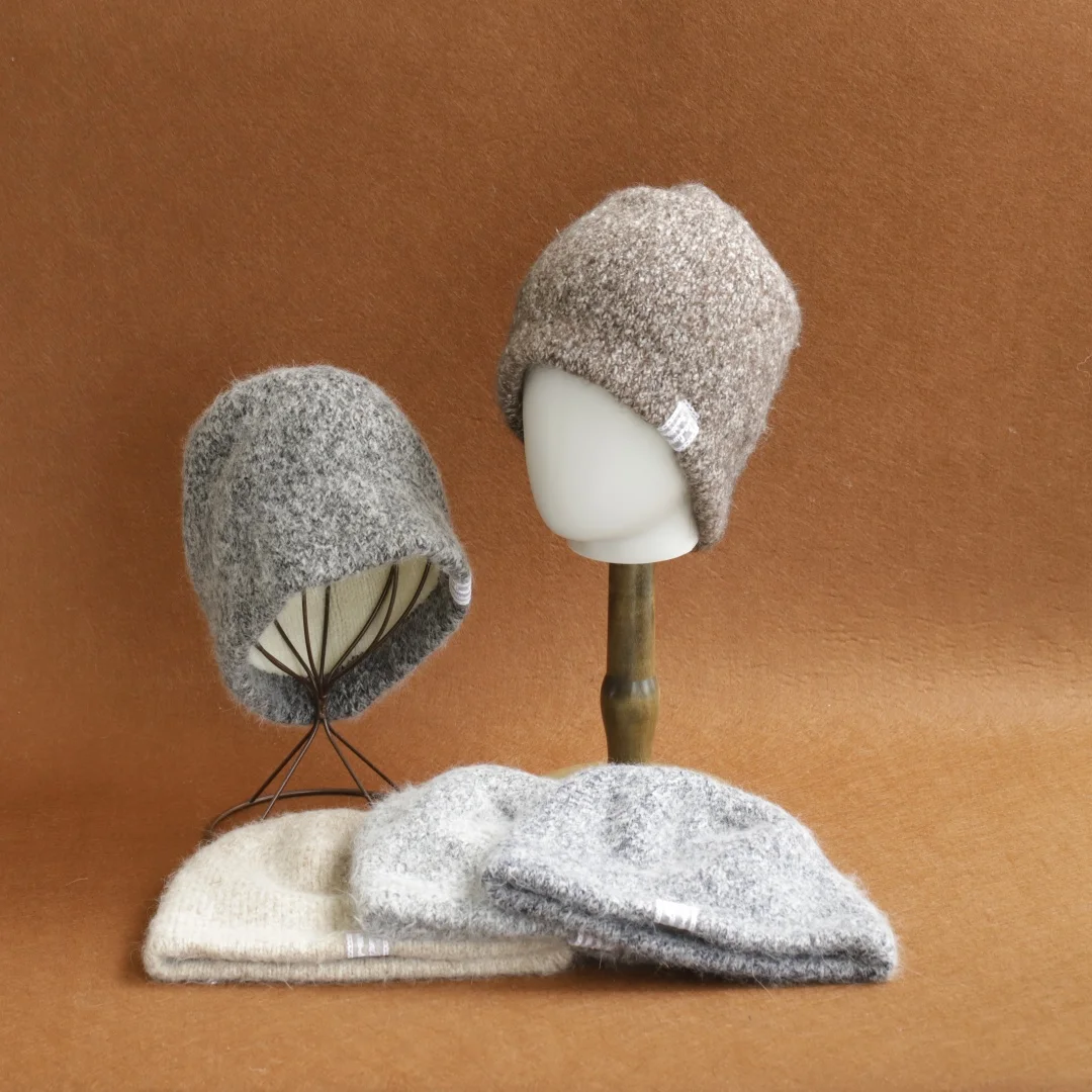 2026 Women's Winter Hat Wool Knitted Satin Line 2 Layer Soft Warm Sleep Cover Beanies Elastic Fashion Slouchy SKi Cap Men