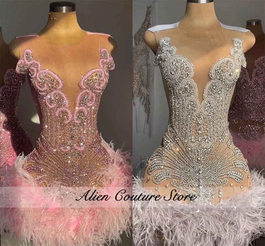 Sexy Pink Crystals Short Prom Dress For Black Girl 2024 Diamonds Beads Homecoming Gown Birthday Cocktail Dress Feather Customize