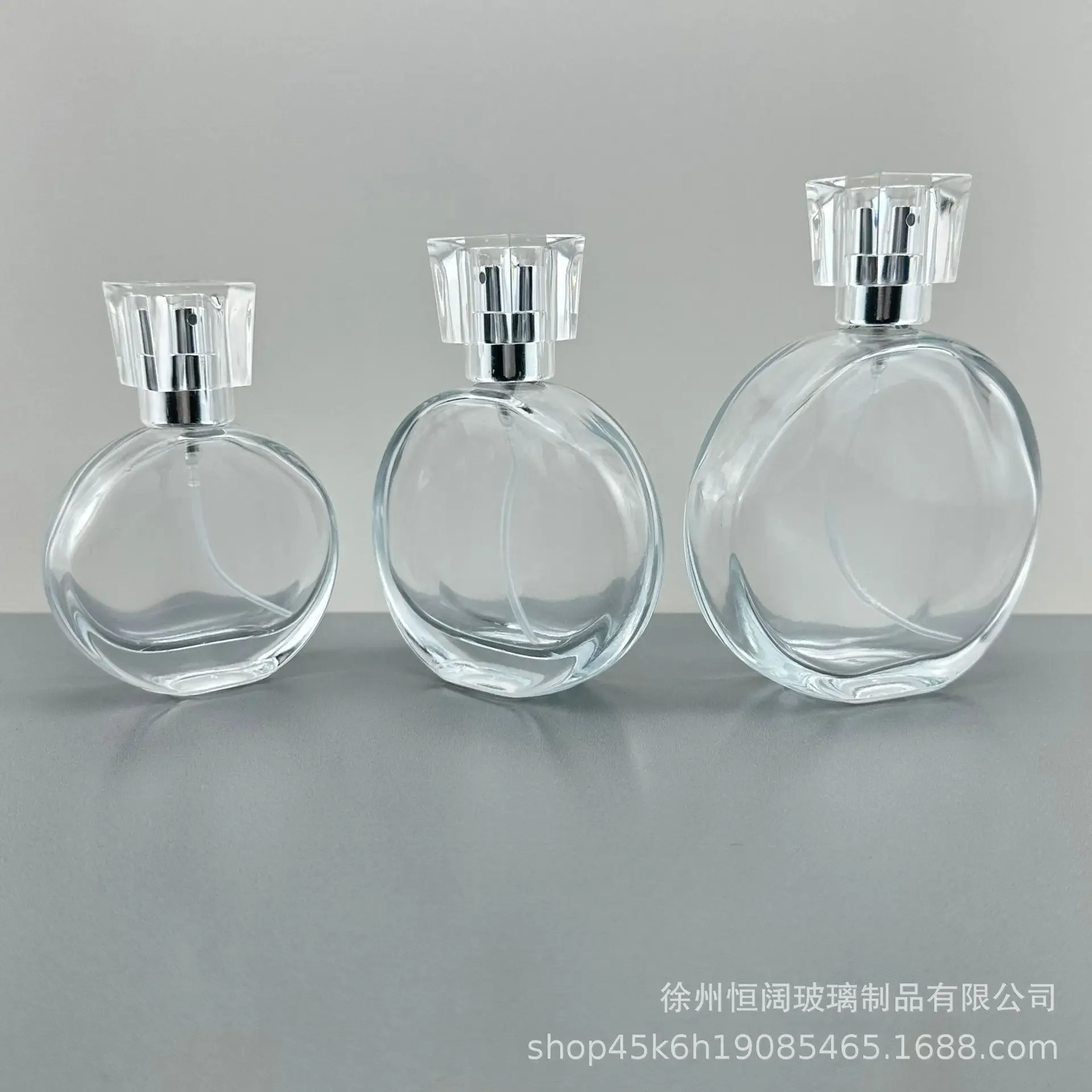 Perfume bottles 15 screw models portable dispensing 30ML 50ML 100ML transparent crystal white material cosmetics spray bottle