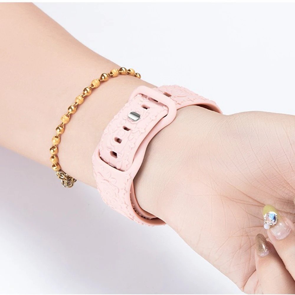 Faixa de Silicone Feminina Gravada Suave para Apple Watch, Correia para iWatch Series 9, 8, 7, 6, 5, 4, Se, 3, 38mm, 40mm, 41mm, 42 milímetros, 44 milímetros, 45 milímetros
