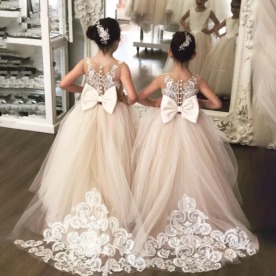 Elegant Baby Girl Birthday Dress Champagne Flower Girl Dresses for Weddings Bow Kids Long Sleeves Lace Princess Prom Gown