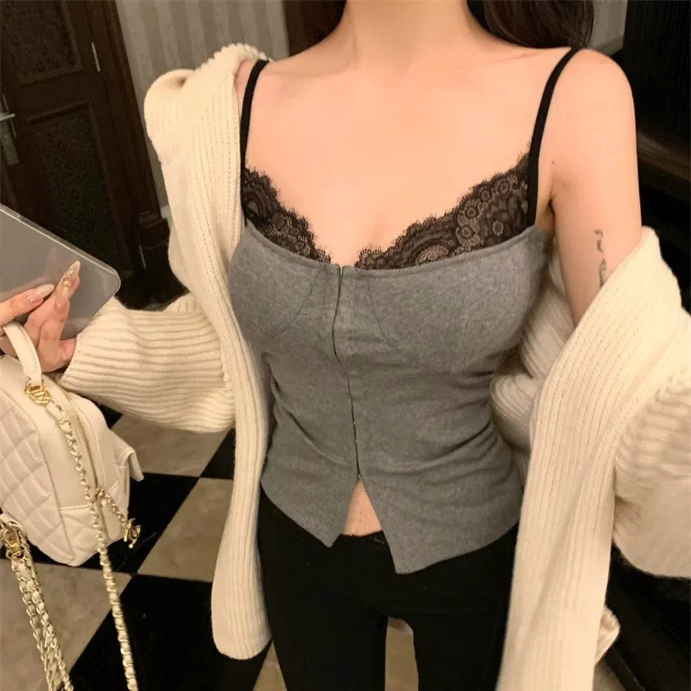 

Fashion Sleeveless Y2k Slim Crop Top Buckle Cartoon Women's Lace Vest Top Undershirt Sweet Camisole with Pads Summer