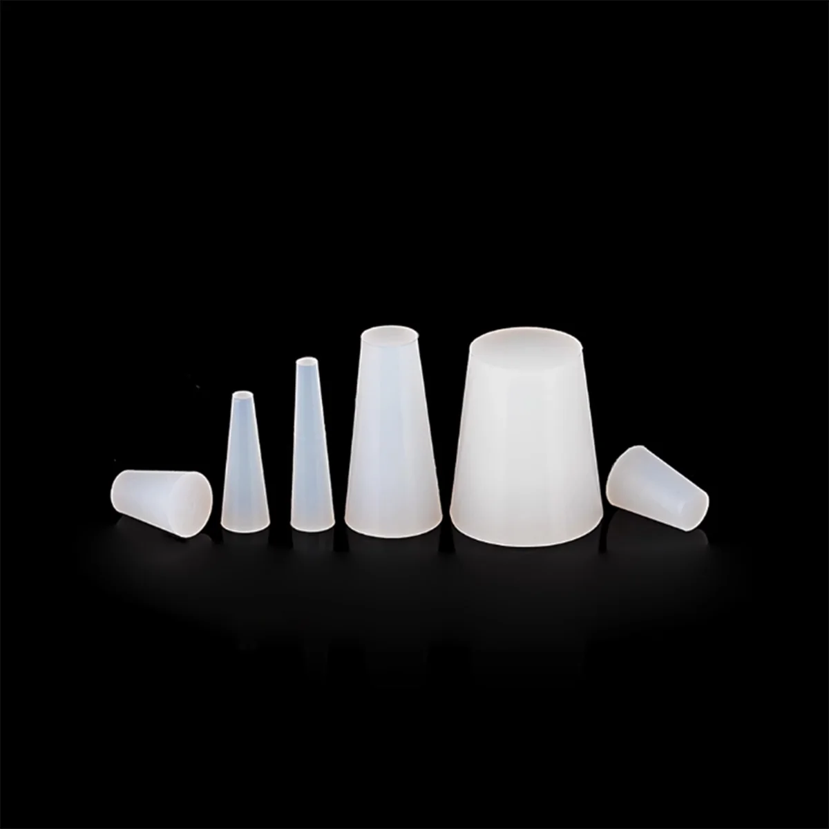 مخروط على شكل سيليكون المطاط المؤكسد ارتفاع درجة الحرارة المقاومة ثقب المكونات رذاذ طلاء ختم المكونات