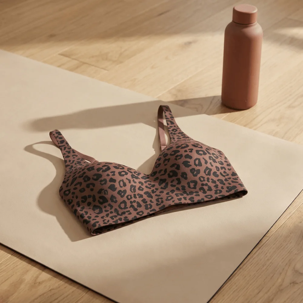 Soutien-gorge léopard sans couture anti-affaissement, ajusté, antichoc, en dentelle, décolleté en V profond, dos élégant, pour femme, idéal pour la course à pied