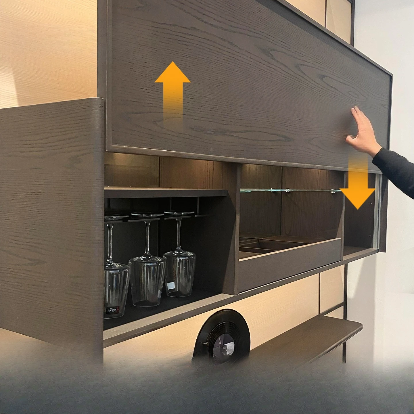 Up and down vertical lift slide rail sliding door hardware cabinet hanging cabinet single door moving hover rise