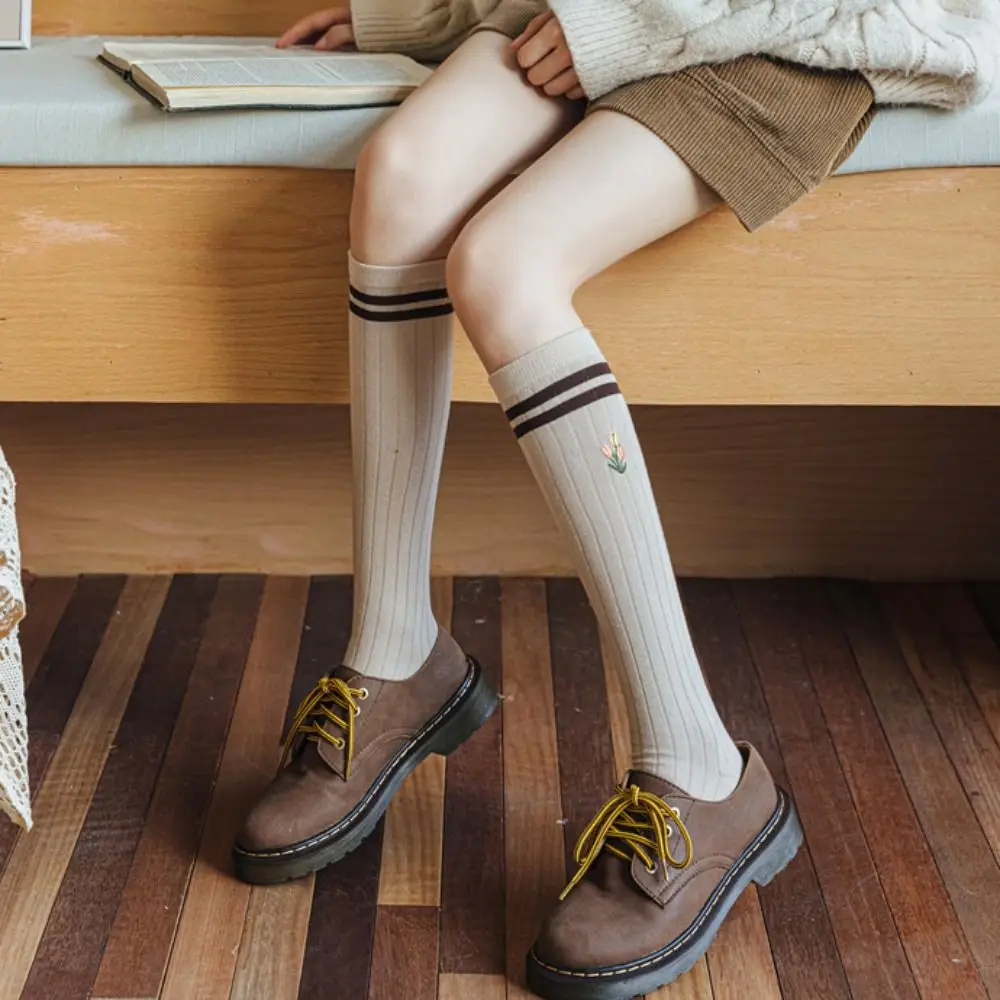 

Simple Breathable Kawaii Lolita Japanese Trendy Knitting Socks Female Tulip Stockings Long Socks Jacquard Pattern