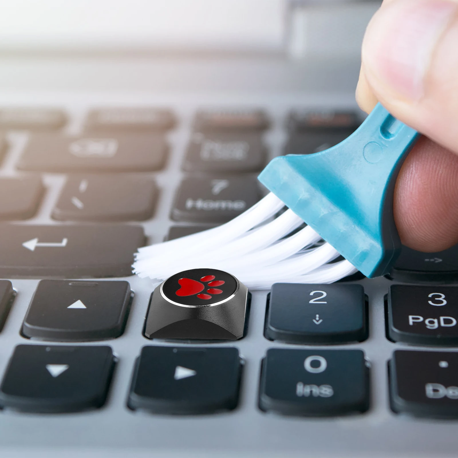 

Mechanical Keyboard Keycap Electroplating Aluminum Alloy Cat Claw Design for Enthusiasts Unique Pressing Experience