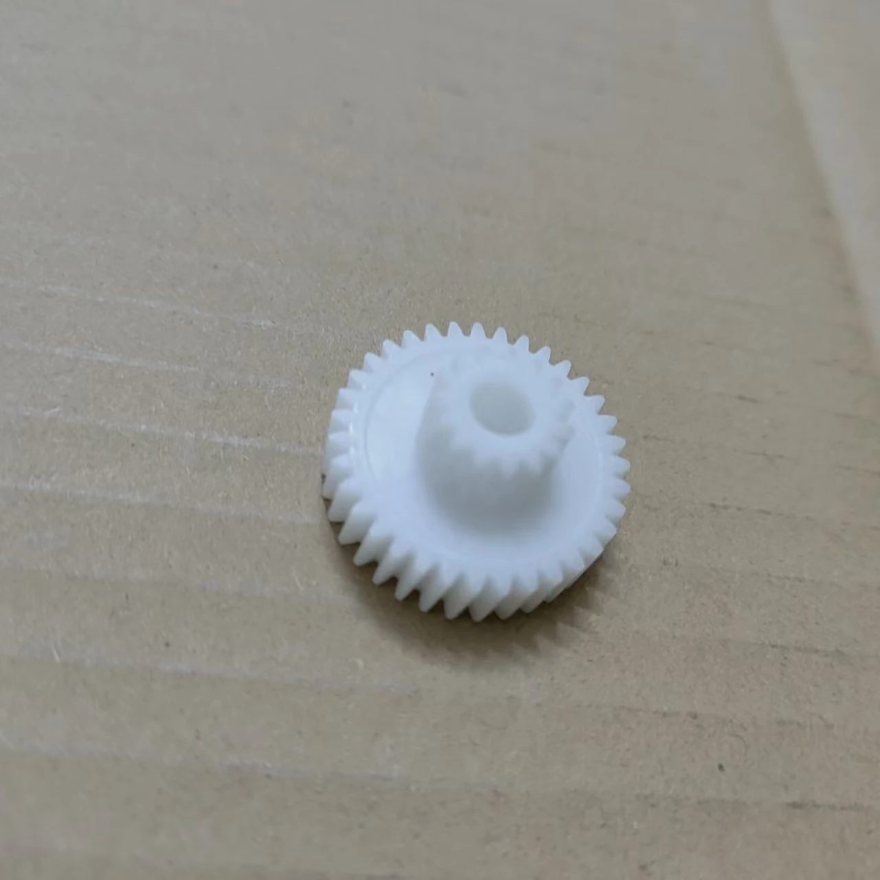 

Original Duplicator Gear ;m 0.8x35 + m0.8x15 fit for RISO EV RZ RV CV 612-81303 FREE SHIPPING