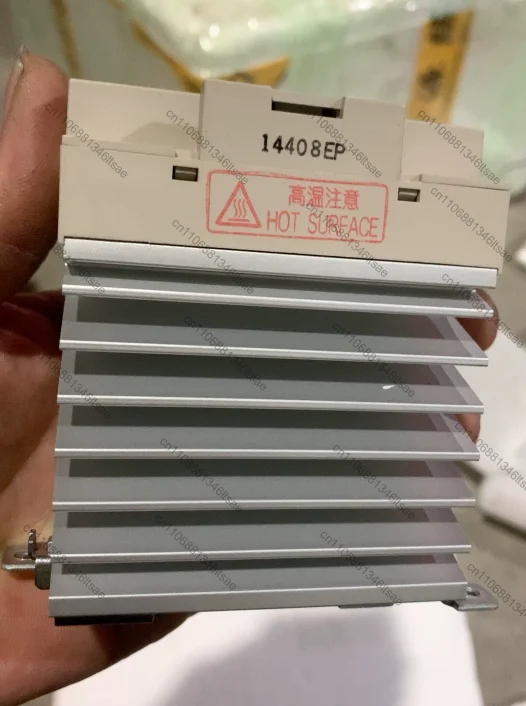 Accessories 1pcs solid state relay g3pb-235b-vd, dc controlled ac. current 35a