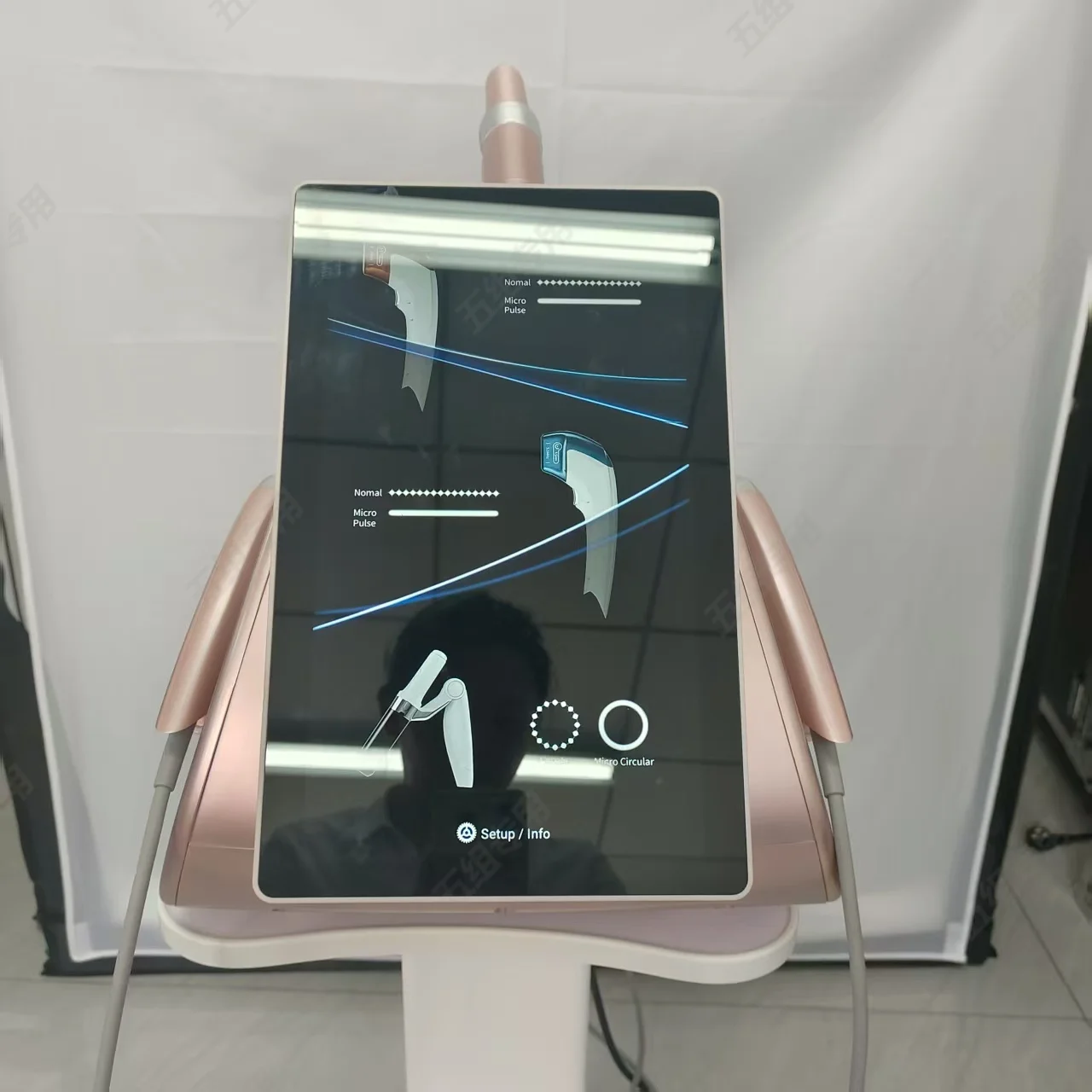 

Professional Portable 12D HIFU Double Lift Facial Lift Body Lift Skin Firming Anti-aging Skin Sejuvenation Firming Machine