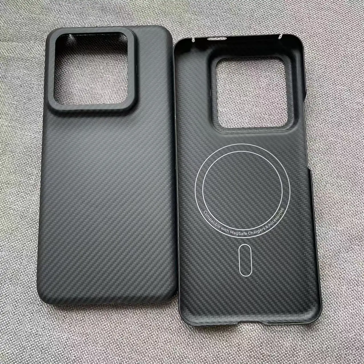 AKATIP For Xiaomi 14 Pro phone case, thin magnetic suction protection case, Xiaomi 14 aramid fiber carbon fiber full-cover simpl