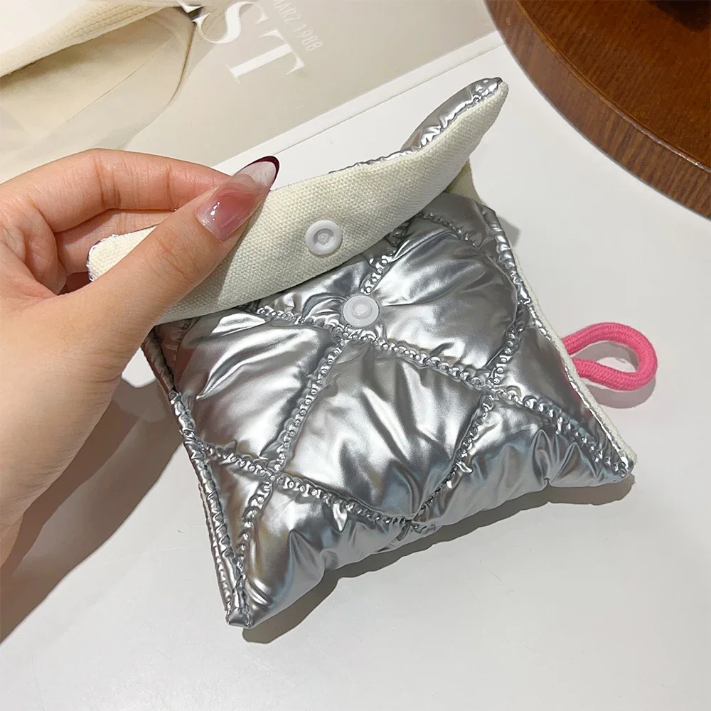 Ins Silver Love Clutch Bag Cute Coin Bag Coin Purse Coin Pouch Mini Makeup Bags Key Lipstick Earphone Data Cable Storage Bag