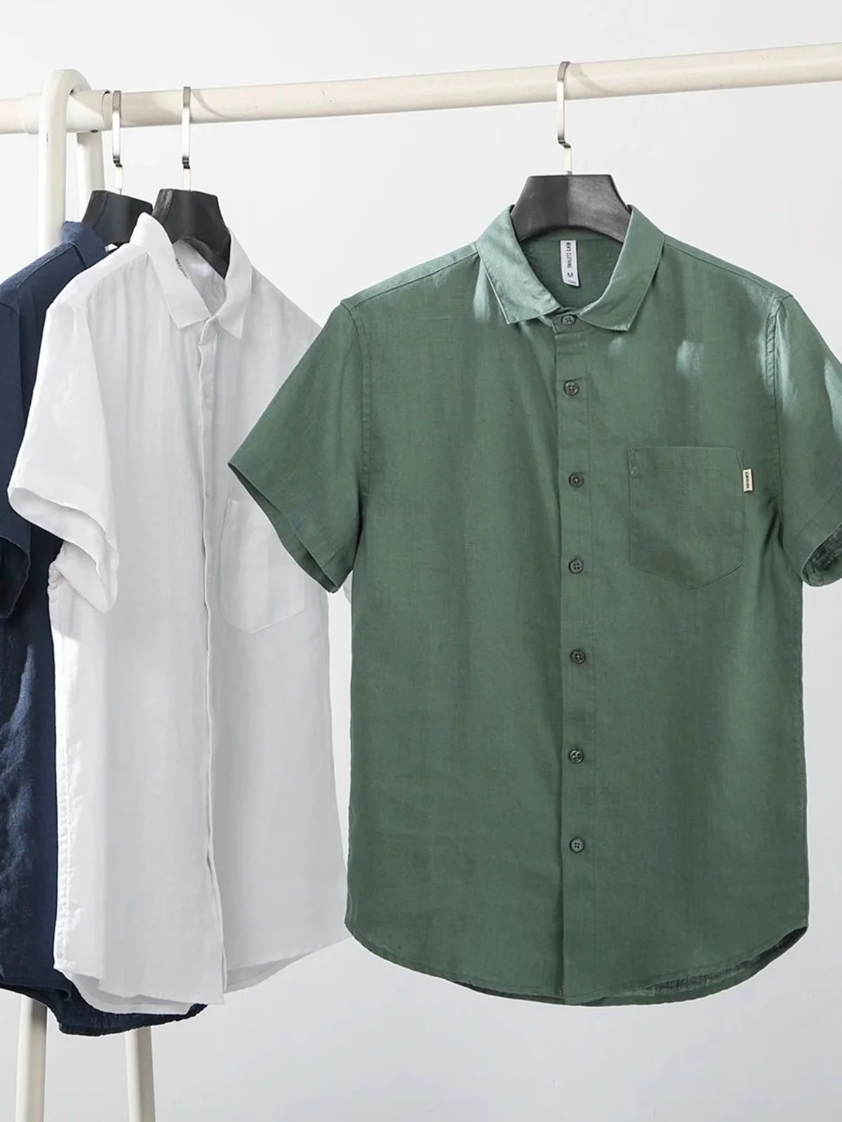 

Летняя мужская рубашка из тонкого льняного материала с коротким рукавом, свободного кроя, в японском ретро-стиле, повседневная, с воротником, дышащая, регулируемая.