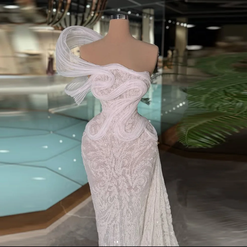 Modern One Shoulder Wedding Dresses Sculptural Tulle Detail Beaded Lace Prom Gown Customized Vestidos De Novia فساتين سهره فخم