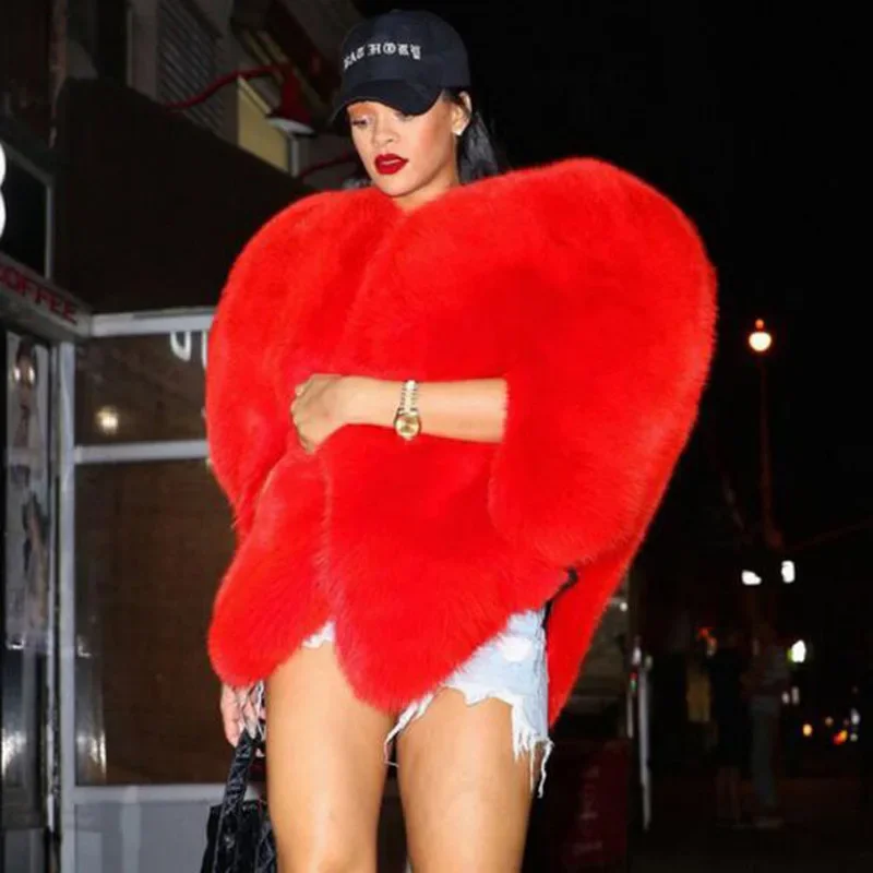 

Female Fashion Tide Outwear Autumn Winter Women Faux Fur Jacket Heart Pattern Personality O Collar Sleeveless Exaggeration Coat