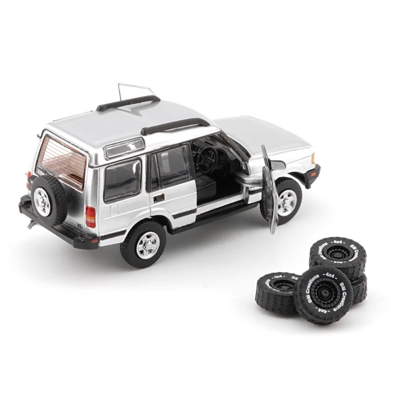 BMC 1:64 Scale 1998 LR Discovery 1 SUV Alloy Simulation Car Model Static Collection Decorated Holiday Gifts Toys Souvenir Gift
