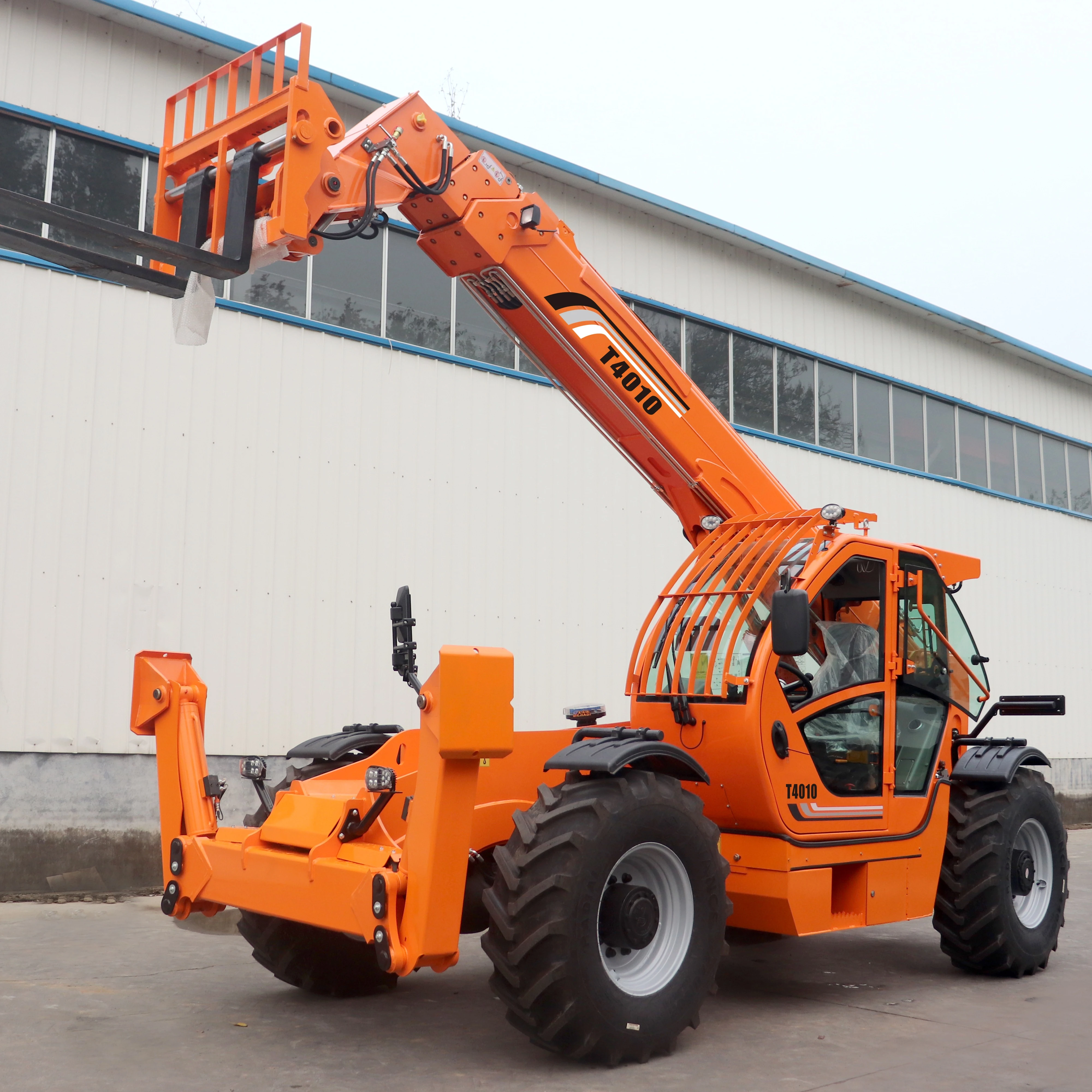 Customized 3 Ton 4Ton 5 Ton Rough Terrain Telescopic Forklift 4WD Telescopic Arm Loader Telehandler Diesel Engine