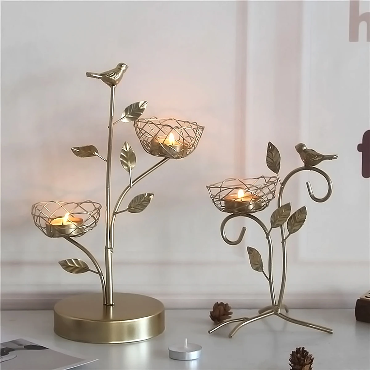 

Aromatherapy Candlestick Ornaments Nordic Style Iron Base Holder Desktop Decorative Branch Tree Shape Bird Design Home