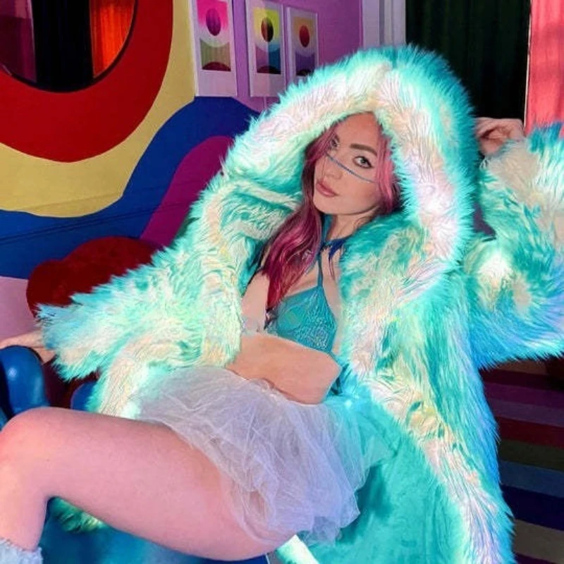 

Светодиодный карнавальный костюм для вечеринки, шуба из искусственного лисьего меха, европейско-американский костюм для косплея, светящаяся праздничная одежда для сценических шоу