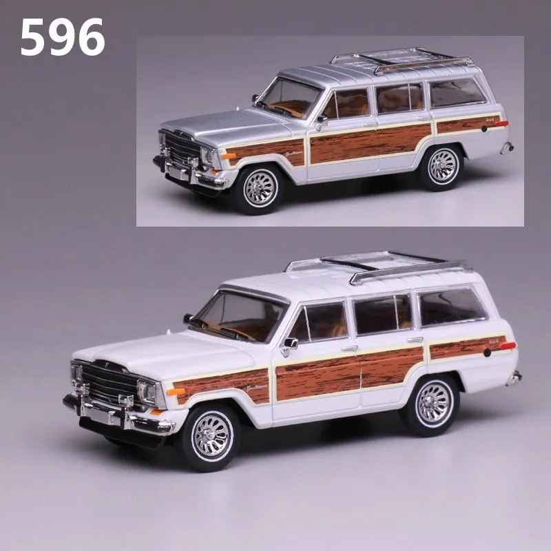 Modèle de voiture en alliage Jeep Buggy Station Wagon, modèle 596 1/64