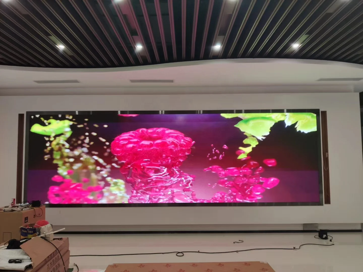 HD P2.97 SMD Full Color  Small Pixel Indoor Back Stage Advertising Display Rental Led Screen  Pantalla LED Interior