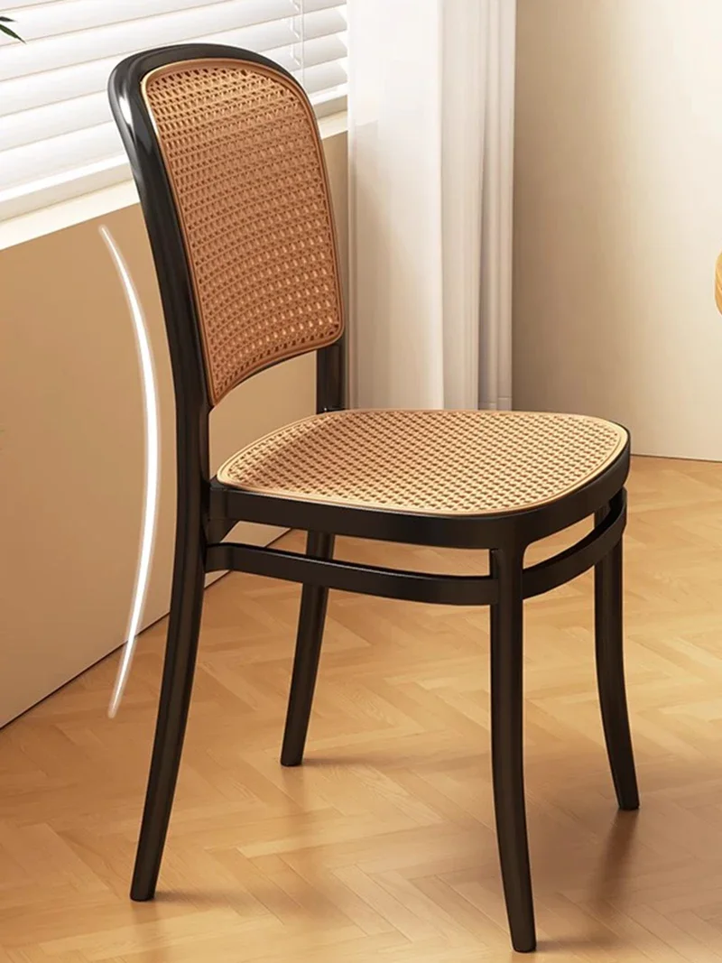 

Nordic Plastic Minimalist Design Dining Chairs Bedroom Kitchen Dresser Chairs Sillas De Comedor Dining Room Furniture HYDC