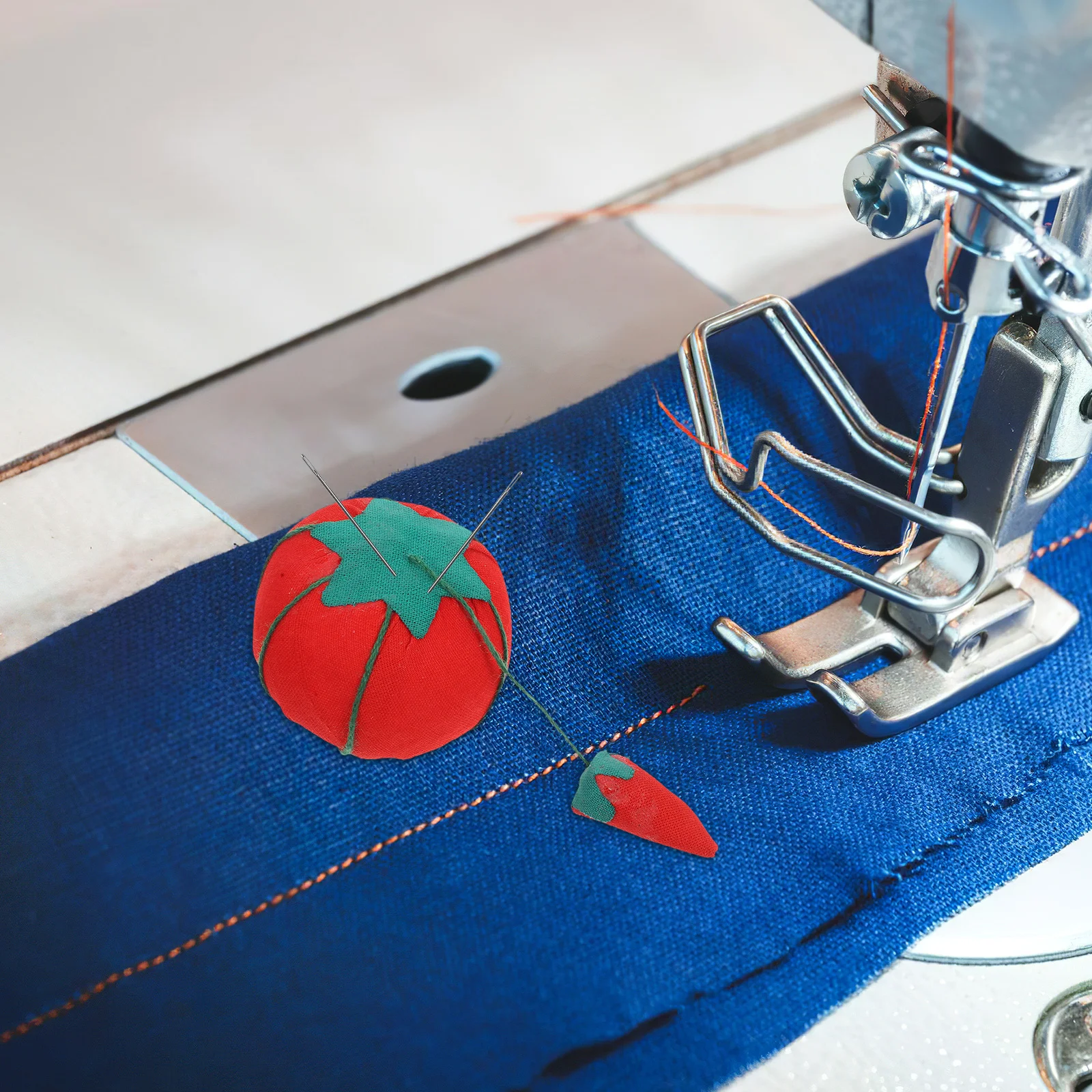 

2pcs 5Cm Embroidery Pincushions Wrist Pin Cushion Sewing Needle Organizer Craft Gift Sewing Accessories Pin