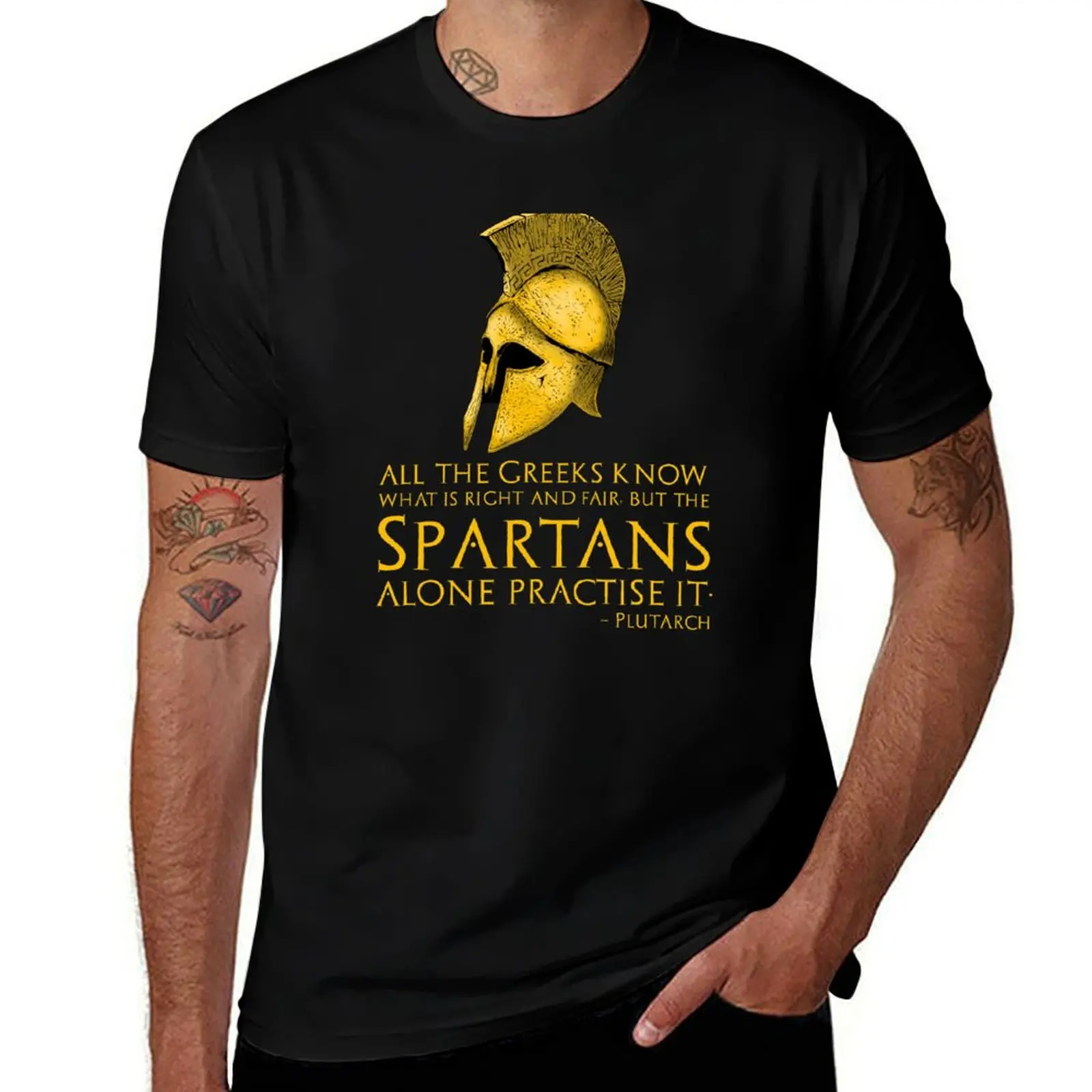 

All Greeks know what is right, but only the Spartans do it. - Ancient Greek Quote T-Shirt