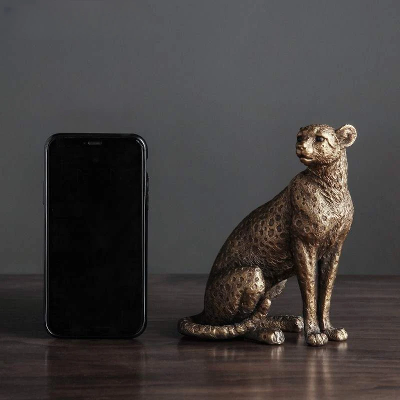European Vintage Panther Statue Animal Figurine Leopard Jaguar Sculpture Home Living Room Office Decoration Gift view 5