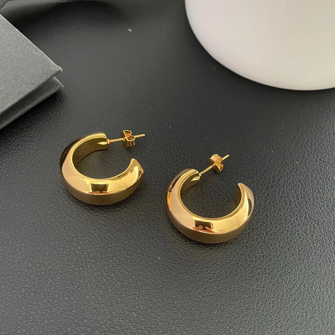 Earrings Retro Light Luxury Fashion Simple Stud Piercing Aretes De Mujer Pendientes Brincos Boucles D’Oreille Femmes