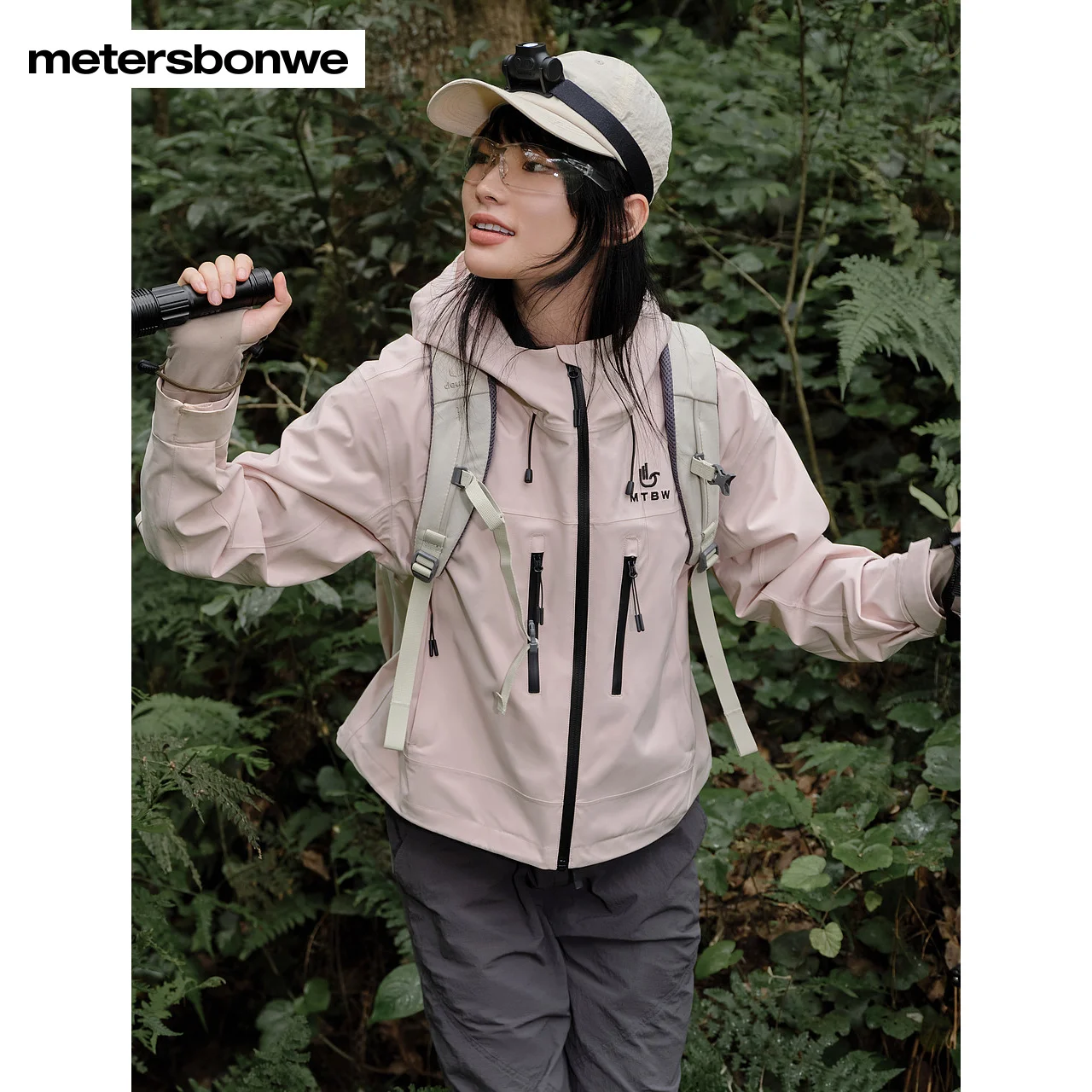 Metersbonwe-Women New Waterproof Outdoor Jacket Solid Color Windprood High-Neck Hooded Wearproof Outerwear Commuter Hiking Trip