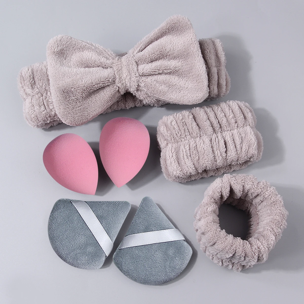 ชุดแปรงแต่งหน้าอเนกประสงค์ 20 ชิ้น & ฟองน้ำแต่งหน้าแบบไข่ที่มีความยืดหยุ่นสูง & สายรัดข้อมือแบบผมนุ่ม