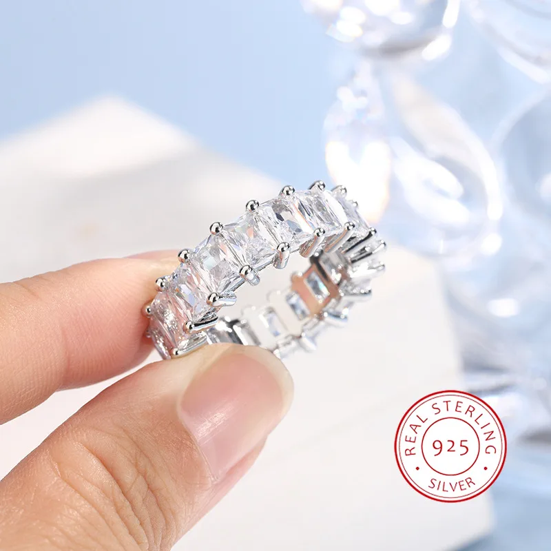 

Exaggerated Full Diamond Set Zircon Ring For Women 925 Silver Glitter White Zircon Single Row Diamond Ring Party Jewelry Gift