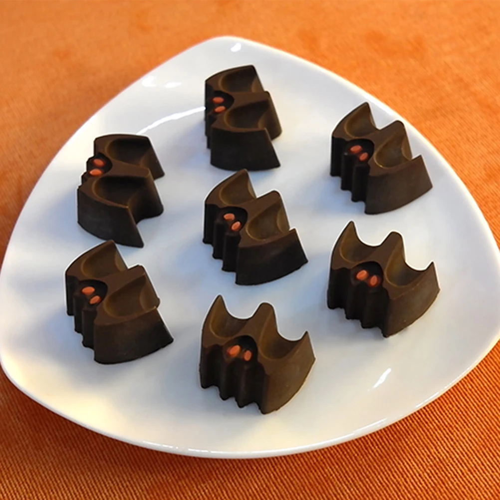 

Bat-shaped Silicone Mold Chocolate Moulds Candy Ice Trays Small Making Supplies Halloween Cube