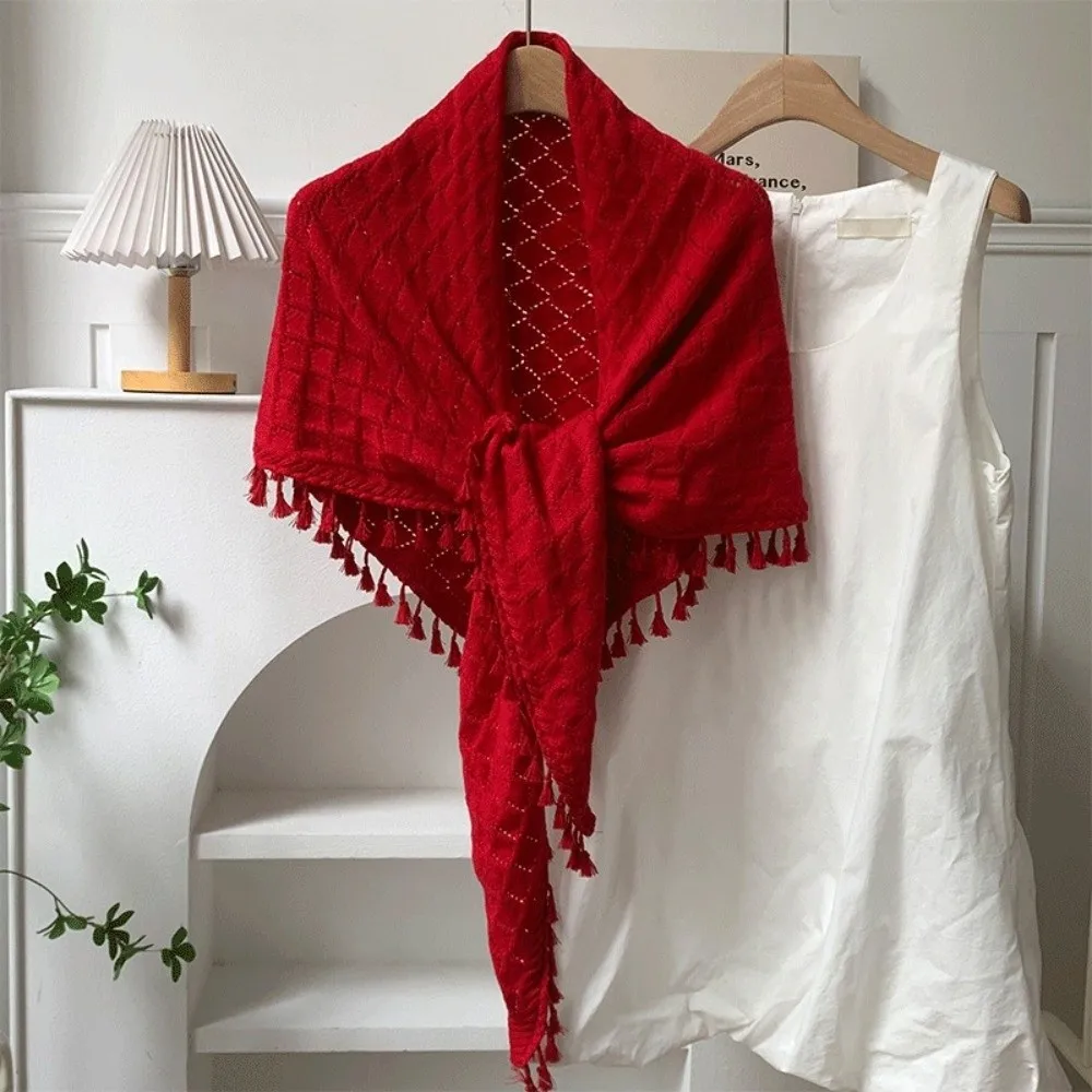 

New Hollow Out Winter Triangle Scarf Knitted Korean Knitted Shawl Scarf Keep Warm Soft Shoulder Shawl for Women