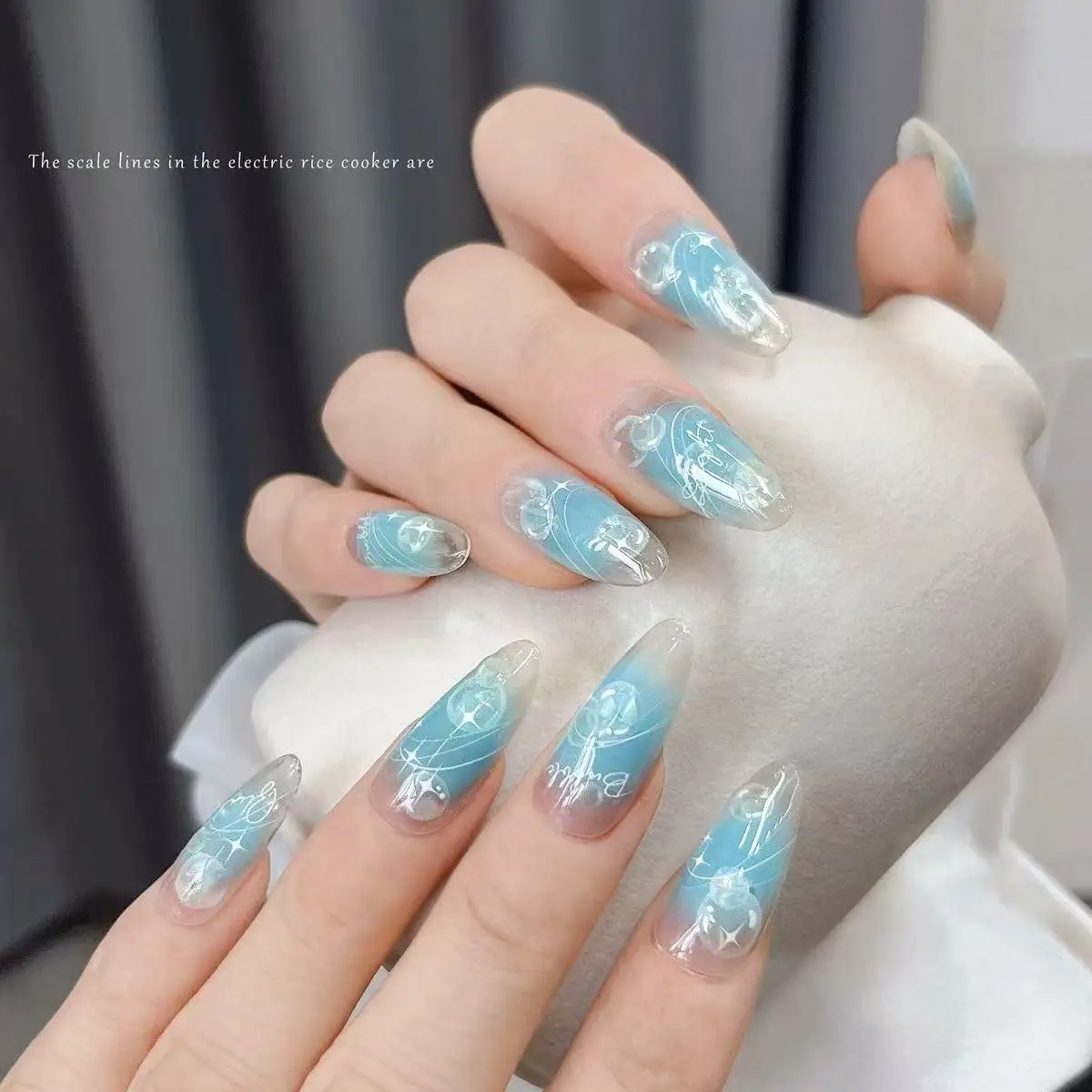 

3D Icy Clear Shell Luster Nail Stickers Dreamy Water Bubble Four Point Star Self Adhesive Waterproof for DIY Nail Art