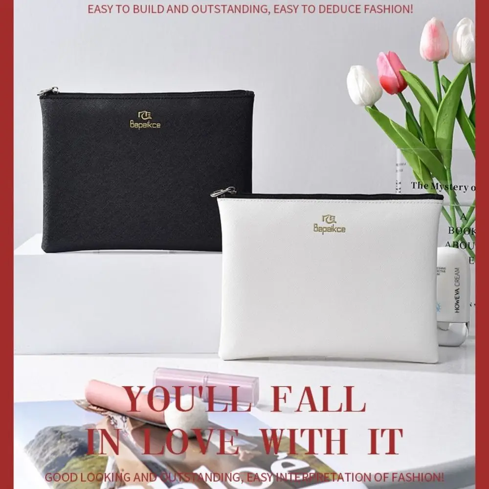 

Durable PU Leather PU Makeup Bag White Black Large Capacity Makeup Train Cases Travel Makeup Bag Women Girls