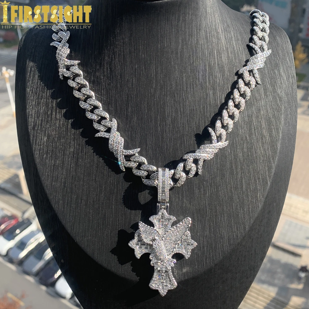 

Iced Out Eye Maltese Cross Peace Dove Necklace for Men 12MM Barbed Wire Cuban Chain Cubic Zirconia Charm Hip Hop Jewelry