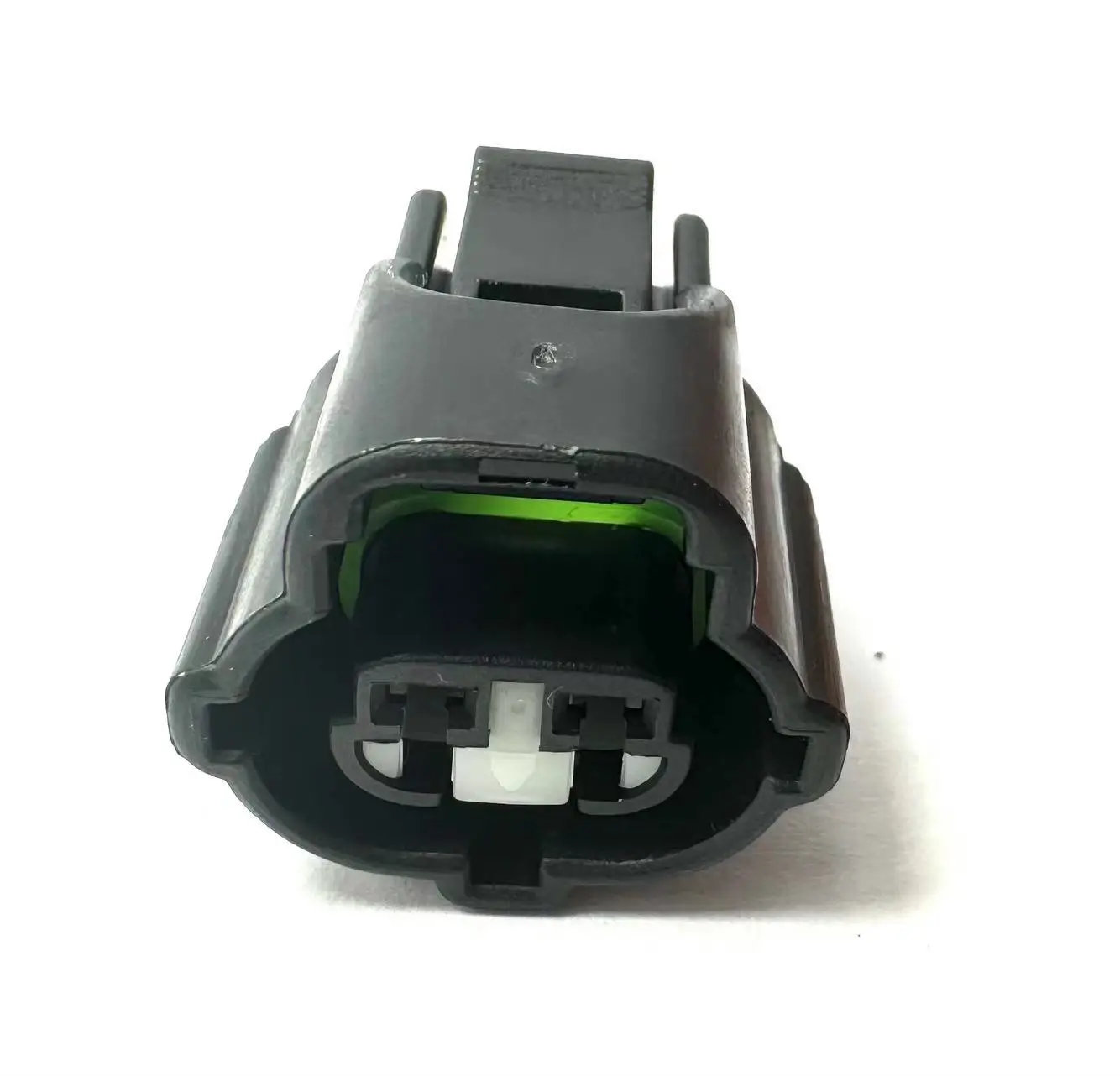 XG7023H-2.2-21 08 Teana wiper and water spray motor plug, water spray motor plug, car connector