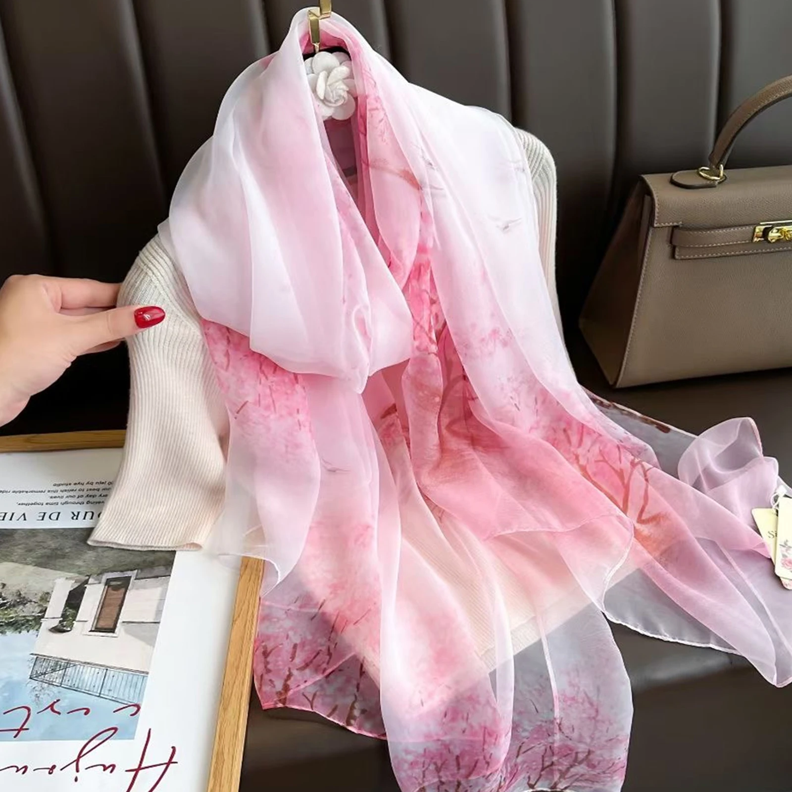 Popular Print Finish Silk Shawl Fashion Satin Sunscreen Scarves Female 185X135CM Style Beach Towel Luxury Dustproof Big Bandanna