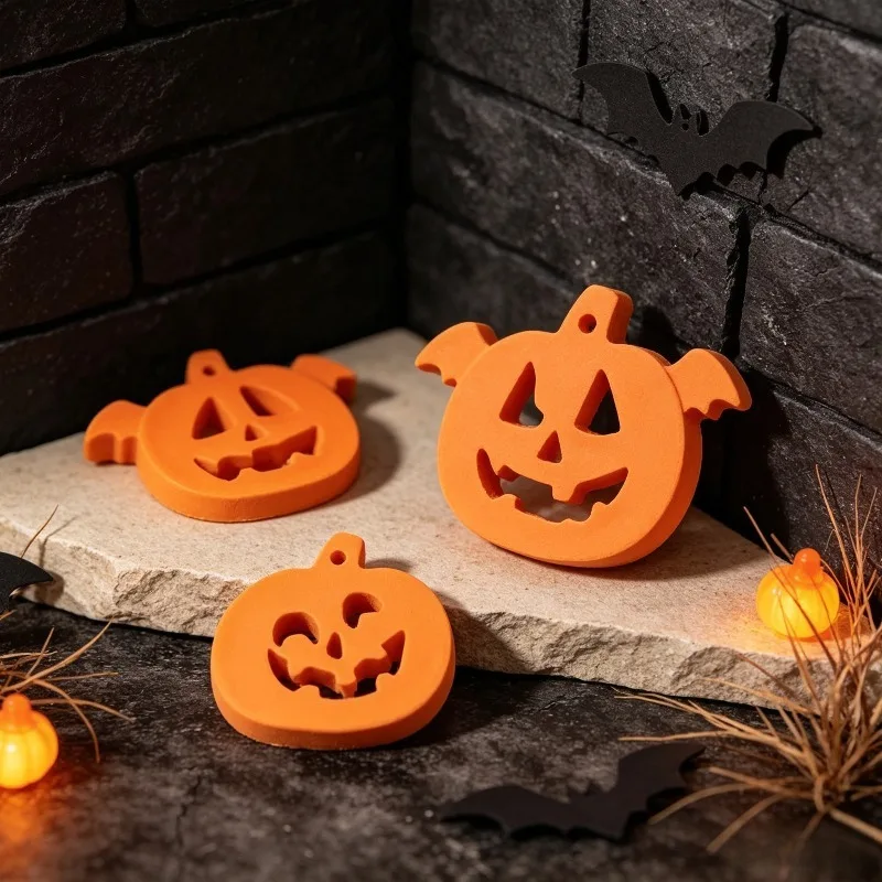 Resin silicone mold, pumpkin ghost face silicone casting mold. Gypsum drop-glue decorative pendant. DIY shaping mold.