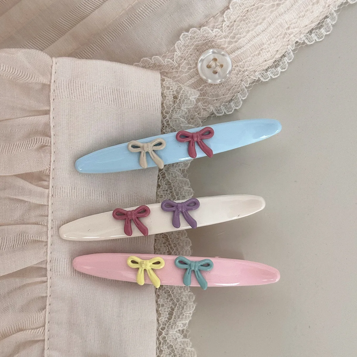 

Мини-заколка для волос с бантиком для женщин и девочек, аксессуары для булавок, корейский kpop, милый Kawaii, милая, ведущая модная заколка, головной убор, краб, дизайнер