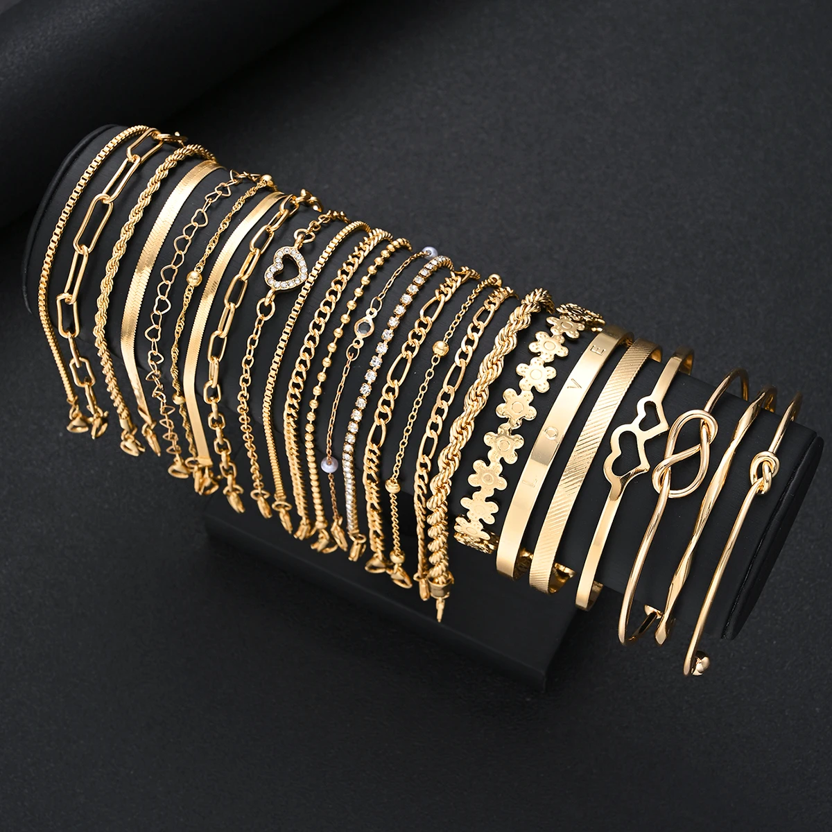 Thumbnail 2 - #75 Best Jewelry Clasps to Buy In 2026